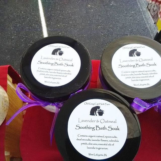 13385892_853757494754073_405855361_n